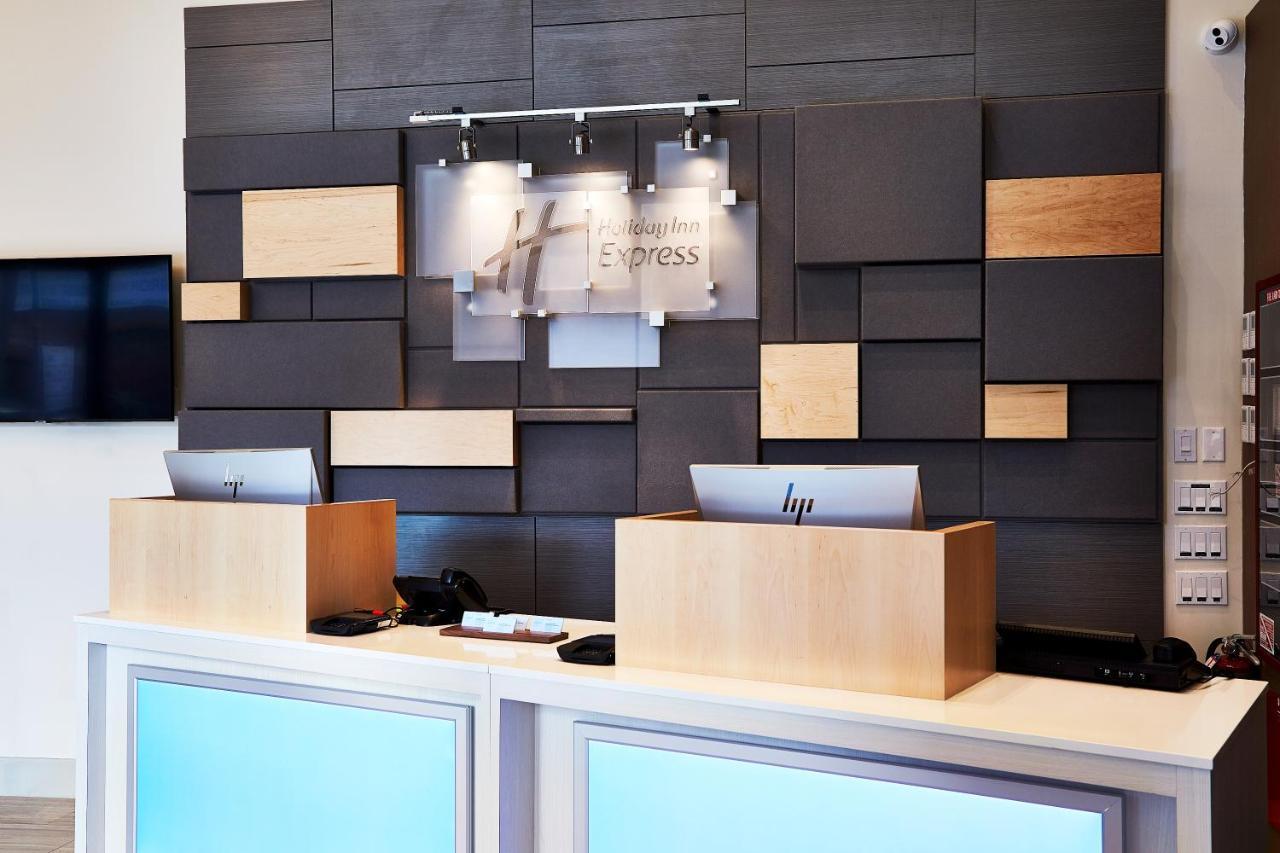 Holiday Inn Express - Nyc Brooklyn - Sunset Park By Ihg New York Dış mekan fotoğraf